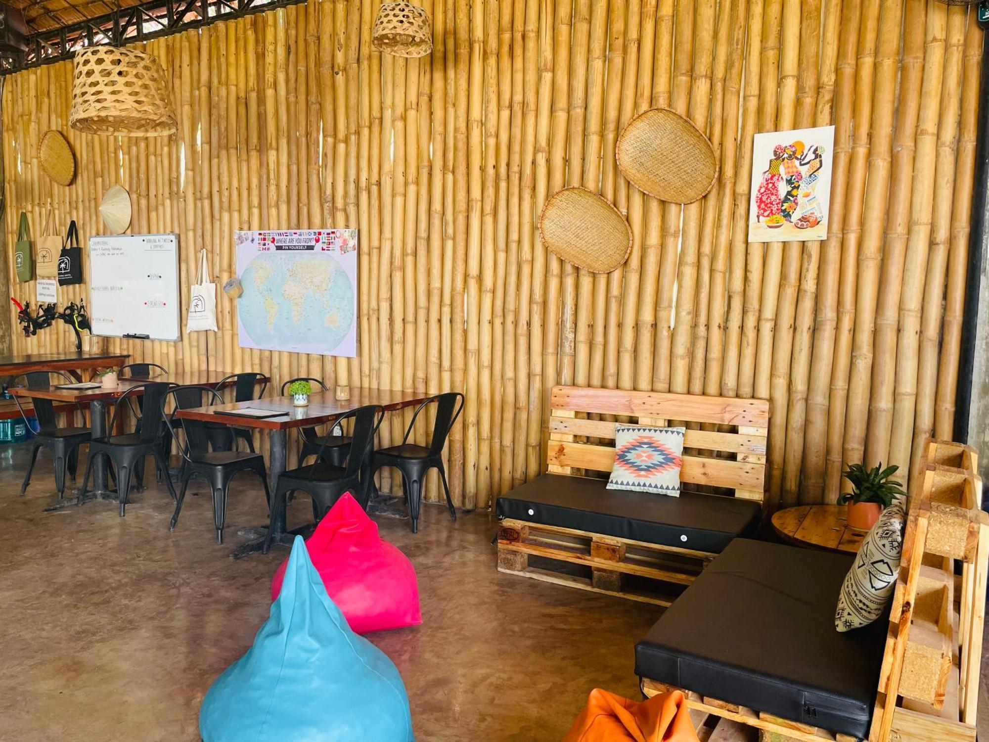 Maayong Hostel (Adults Only) โมอัลโบอัล ภายนอก รูปภาพ
