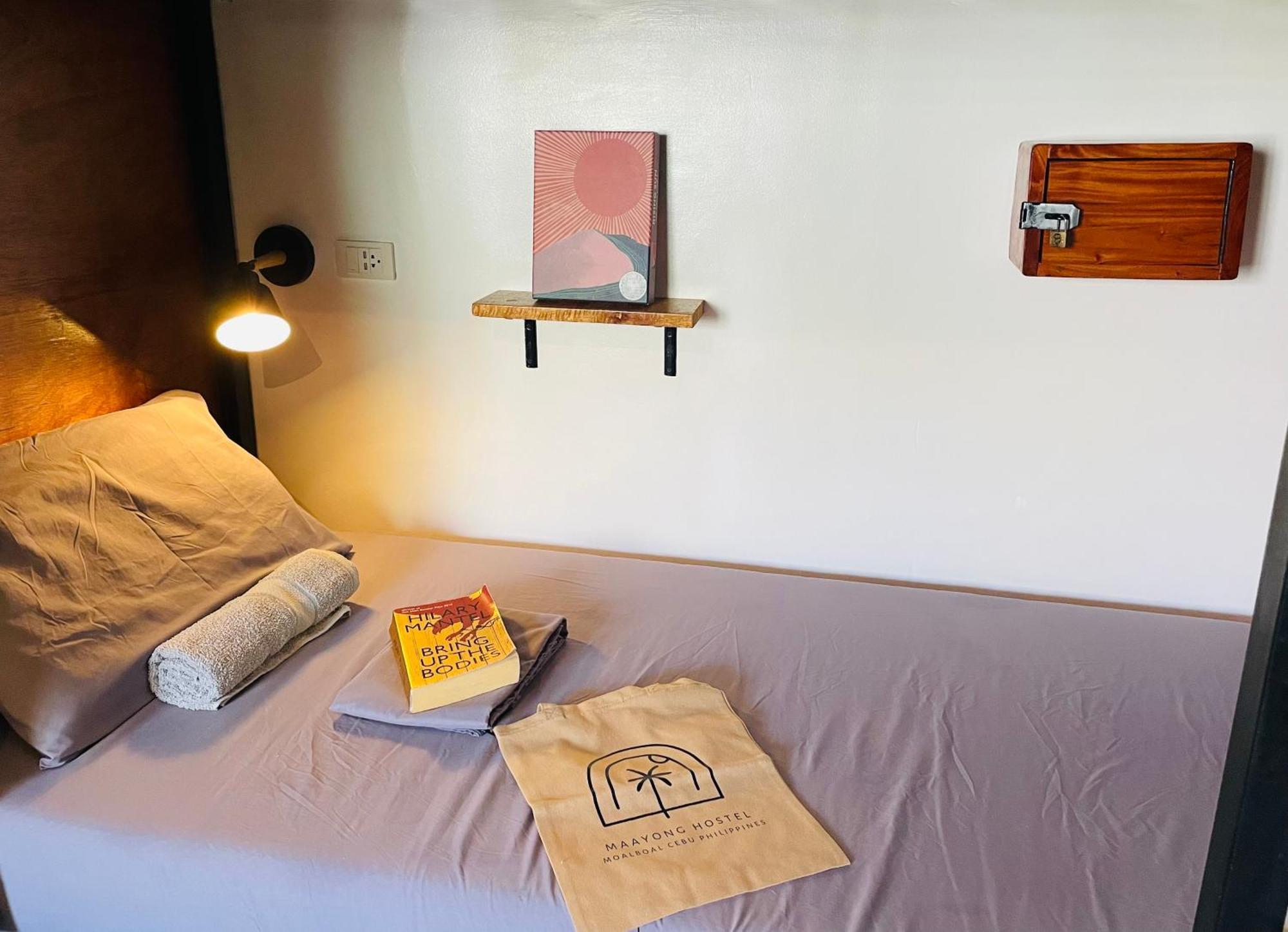 Maayong Hostel (Adults Only) โมอัลโบอัล ภายนอก รูปภาพ