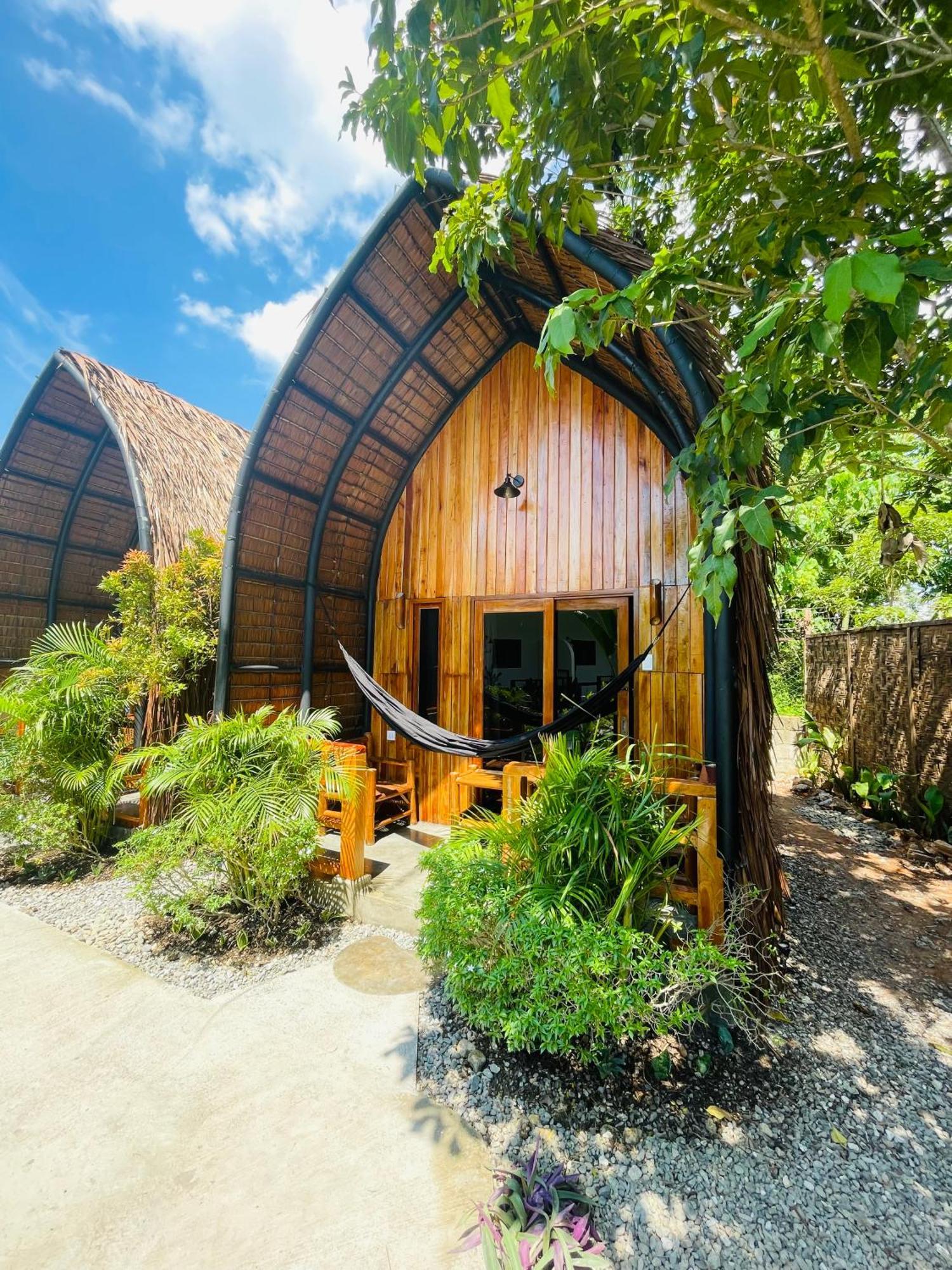 Maayong Hostel (Adults Only) โมอัลโบอัล ภายนอก รูปภาพ
