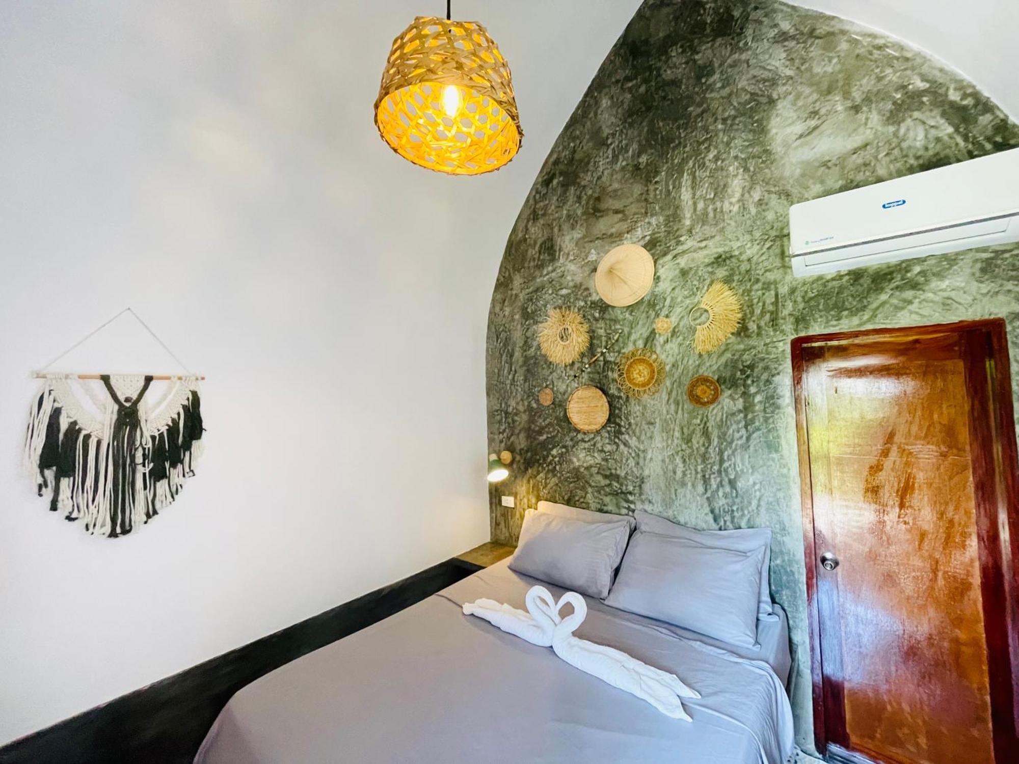Maayong Hostel (Adults Only) โมอัลโบอัล ภายนอก รูปภาพ